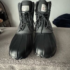 Nautica Men's Black duck Boots size 15